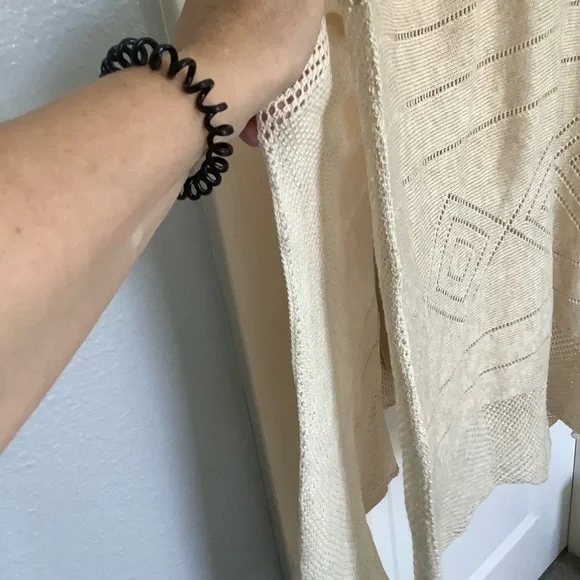 NWT Ciel Bohemian Sweater Shrug Pullover M Southwestern Beige Boho Knit - Picture 6 of 10